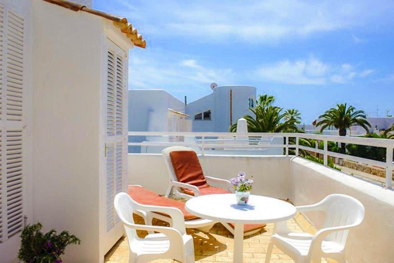 Villa Roca Nova